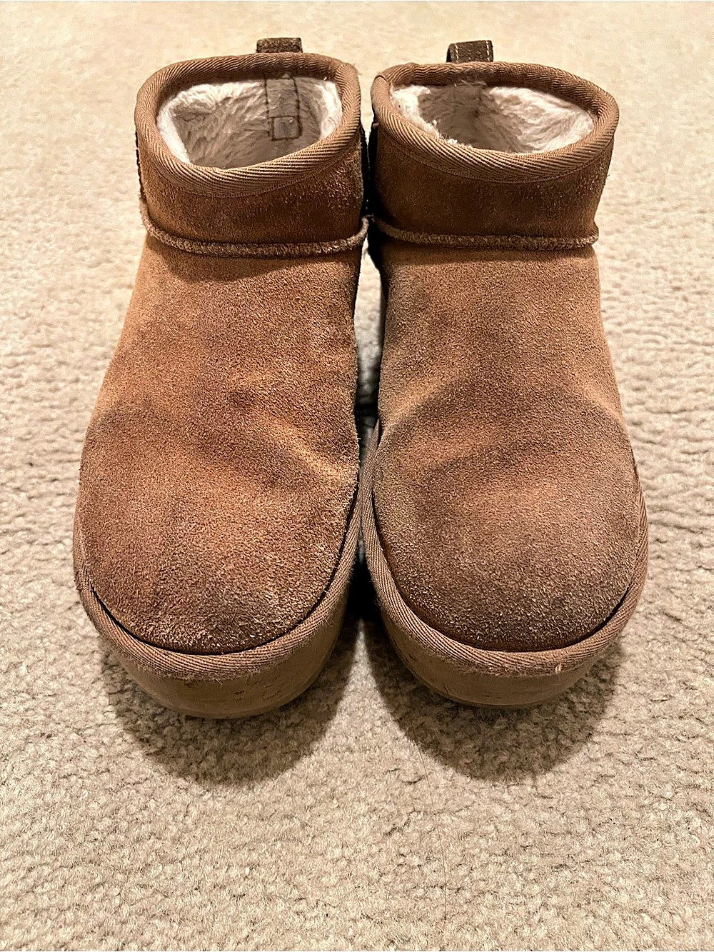 UGG Classic Ultra mini platform boots US 7